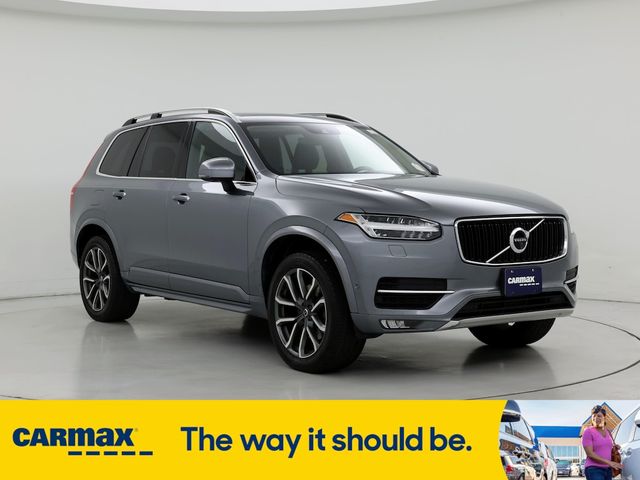 2018 Volvo XC90 Momentum