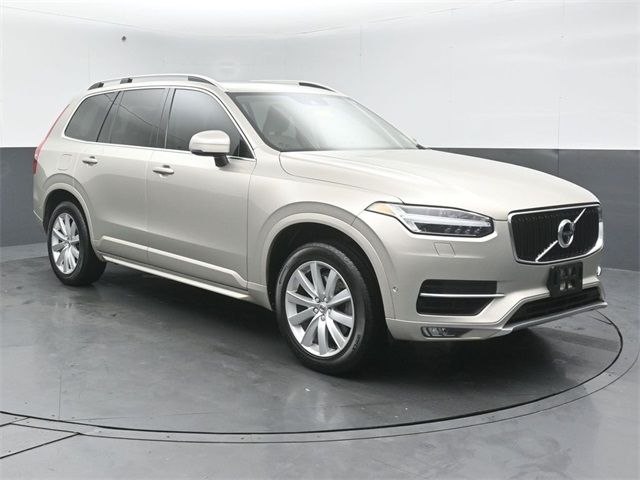 2018 Volvo XC90 Momentum