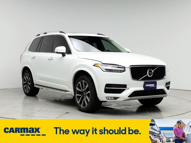 2018 Volvo XC90 Momentum