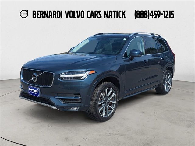 2018 Volvo XC90 Momentum