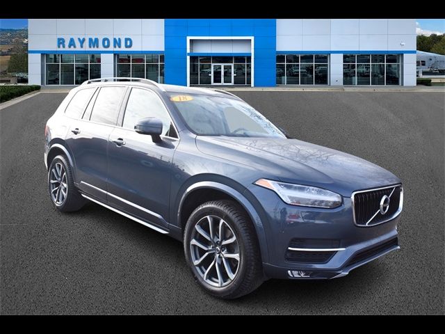 2018 Volvo XC90 Momentum