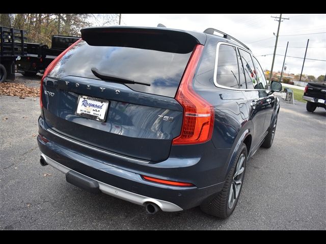 2018 Volvo XC90 Momentum