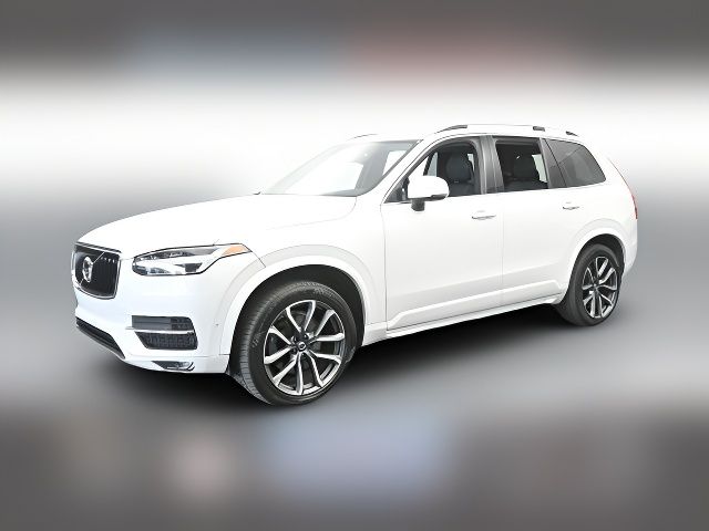 2018 Volvo XC90 Momentum