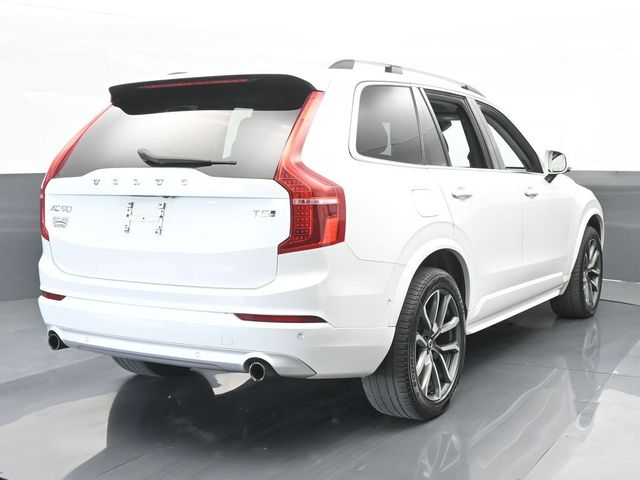 2018 Volvo XC90 Momentum