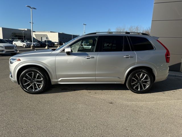 2018 Volvo XC90 Momentum