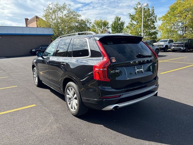 2018 Volvo XC90 Momentum