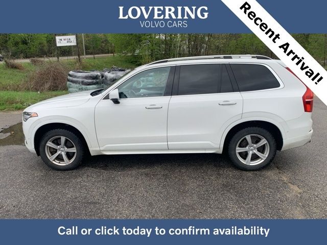 2018 Volvo XC90 Momentum