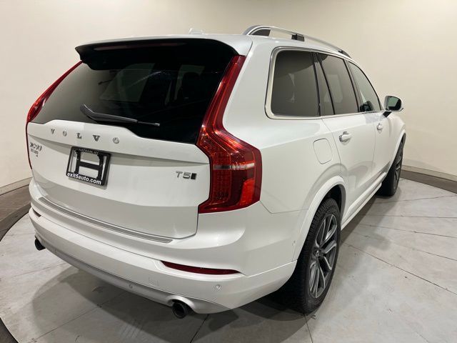 2018 Volvo XC90 Momentum