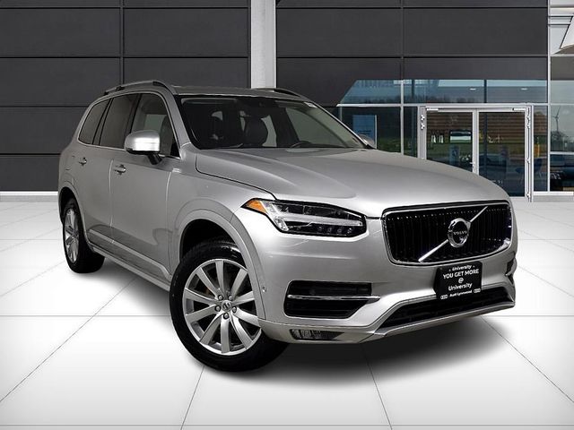 2018 Volvo XC90 Momentum