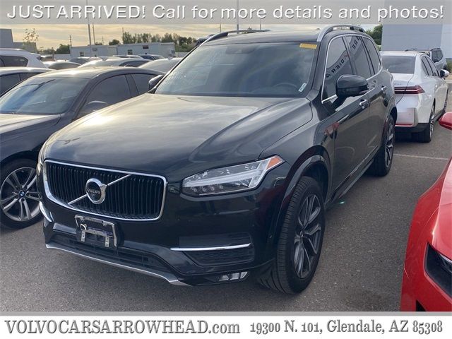 2018 Volvo XC90 Momentum