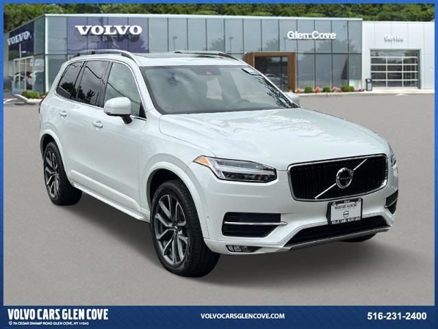 2018 Volvo XC90 Momentum