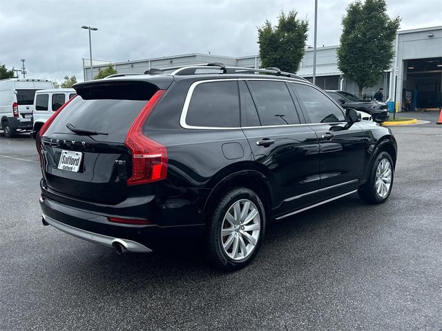 2018 Volvo XC90 Momentum