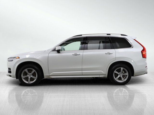 2018 Volvo XC90 Momentum