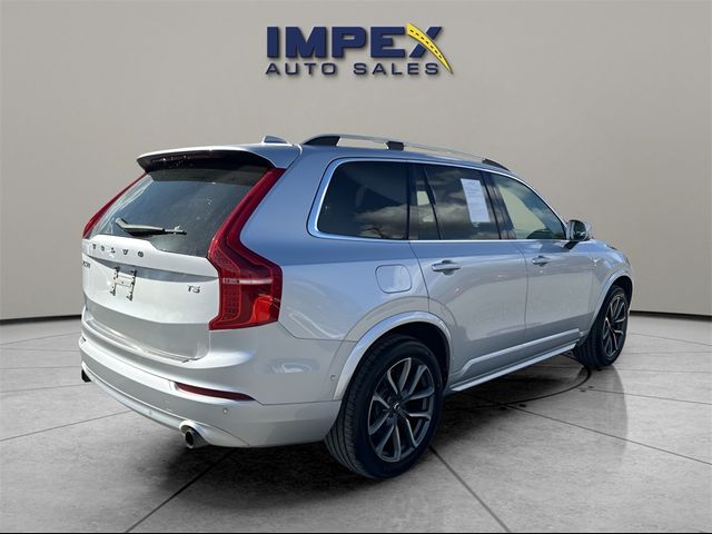 2018 Volvo XC90 Momentum