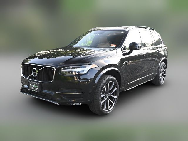 2018 Volvo XC90 Momentum