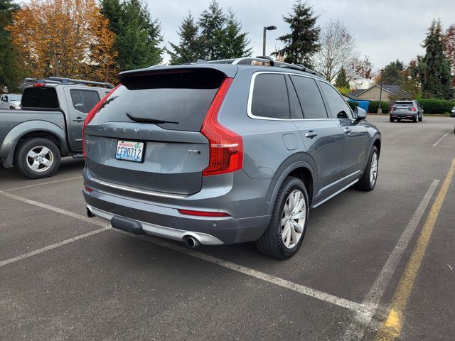 2018 Volvo XC90 Momentum