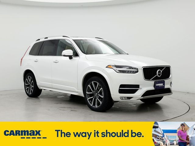 2018 Volvo XC90 Momentum