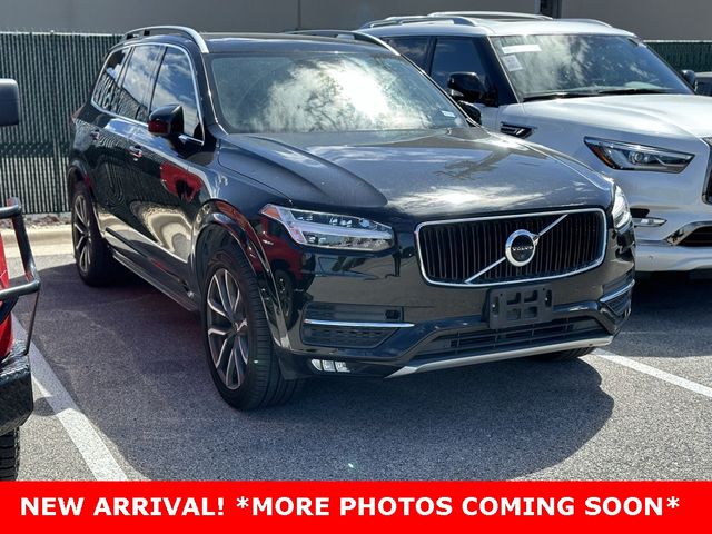 2018 Volvo XC90 Momentum