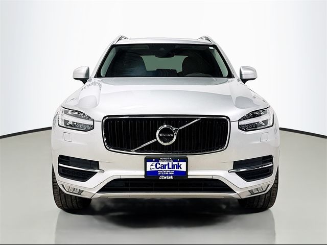 2018 Volvo XC90 Momentum