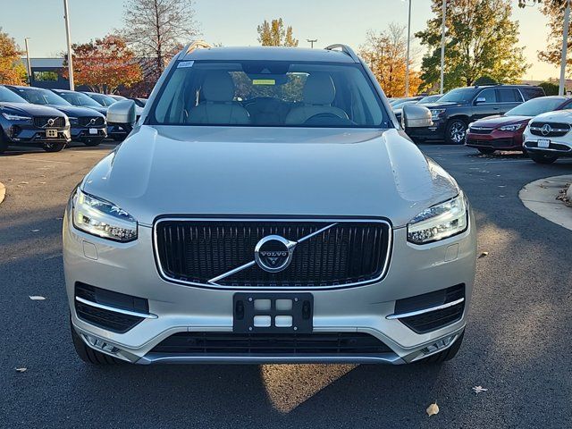 2018 Volvo XC90 Momentum