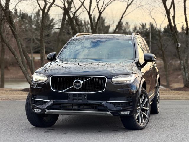 2018 Volvo XC90 Momentum