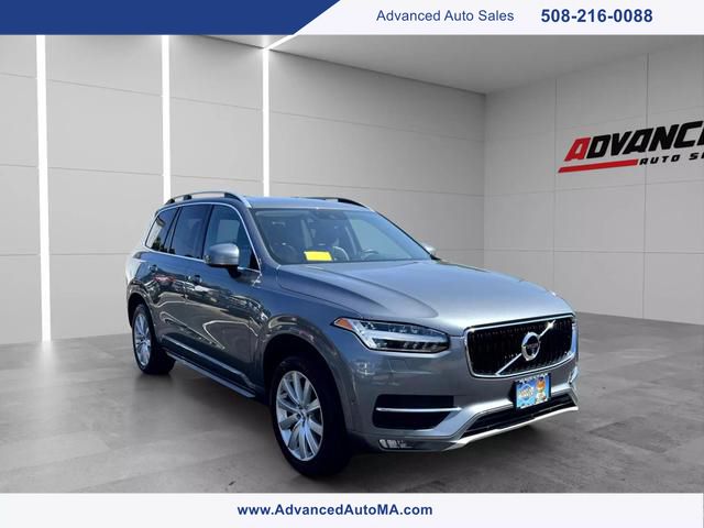 2018 Volvo XC90 Momentum