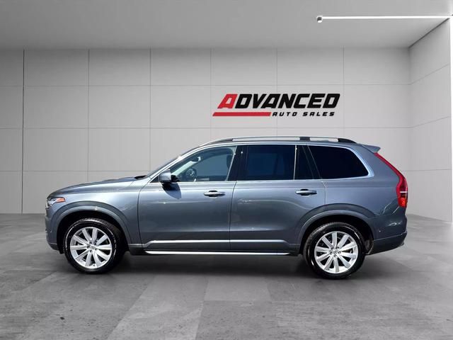 2018 Volvo XC90 Momentum