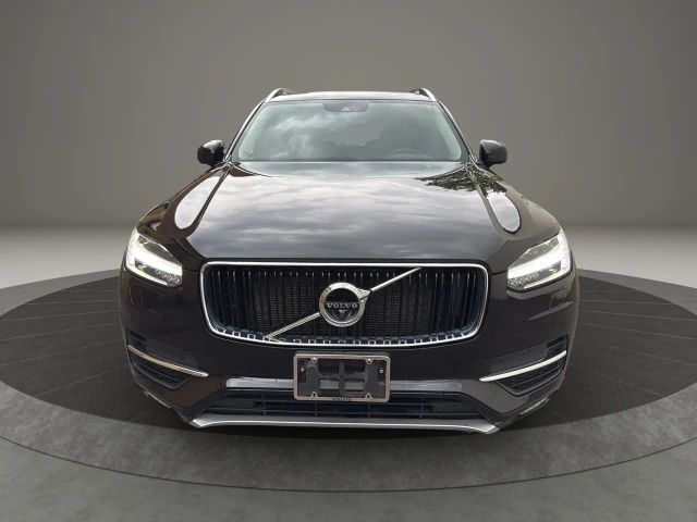 2018 Volvo XC90 Momentum