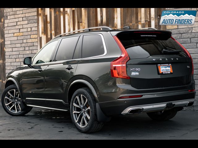 2018 Volvo XC90 Momentum