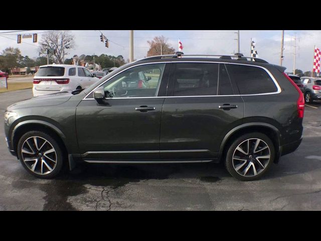 2018 Volvo XC90 Momentum