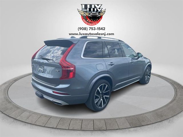 2018 Volvo XC90 Momentum