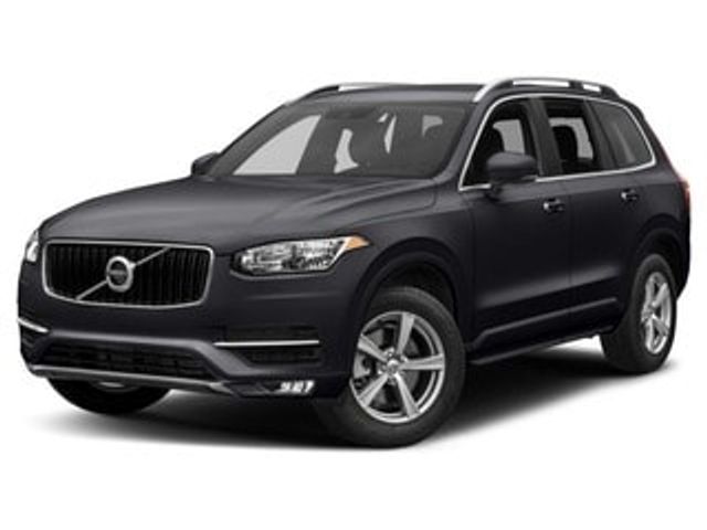 2018 Volvo XC90 Momentum