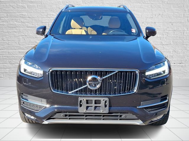 2018 Volvo XC90 Momentum