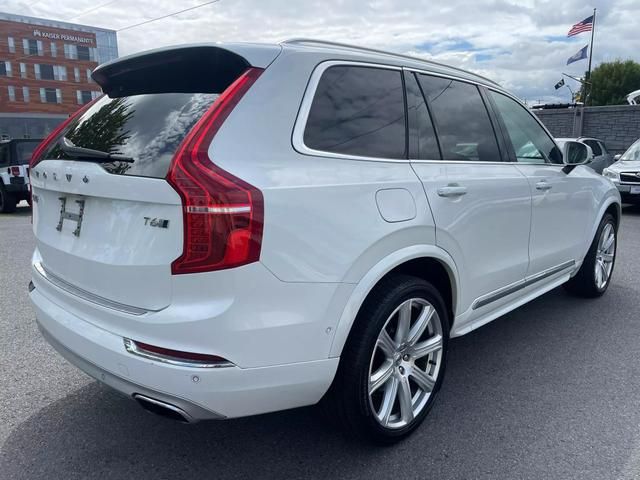 2018 Volvo XC90 Inscription