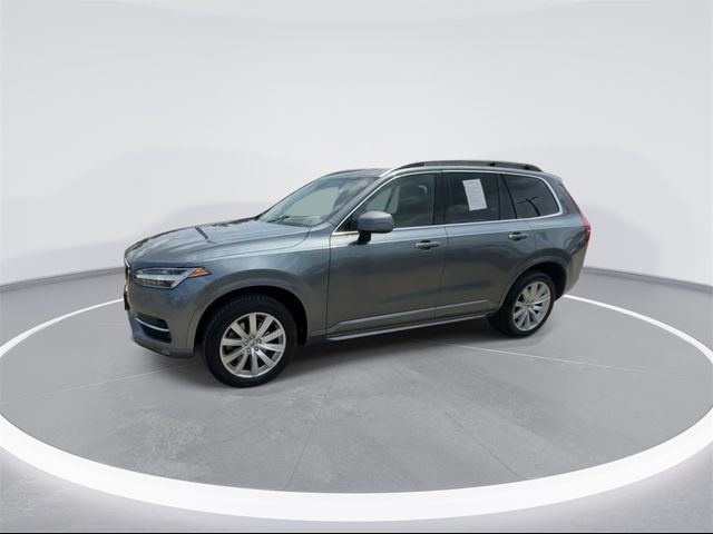 2018 Volvo XC90 Momentum