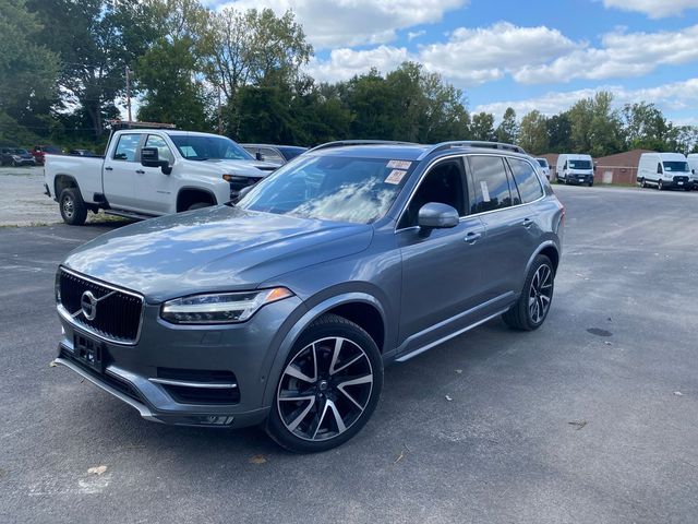 2018 Volvo XC90 Momentum