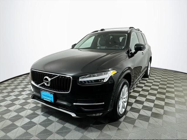 2018 Volvo XC90 Momentum