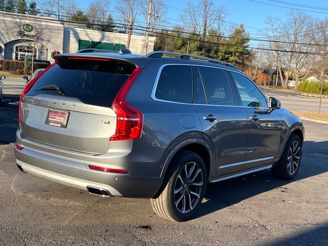 2018 Volvo XC90 Momentum