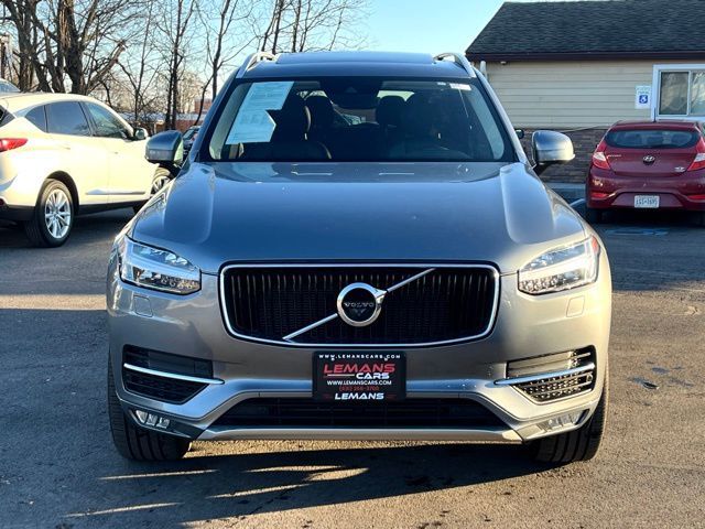 2018 Volvo XC90 Momentum