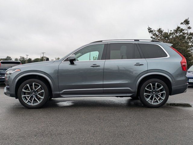 2018 Volvo XC90 Momentum