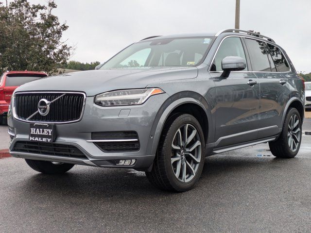 2018 Volvo XC90 Momentum