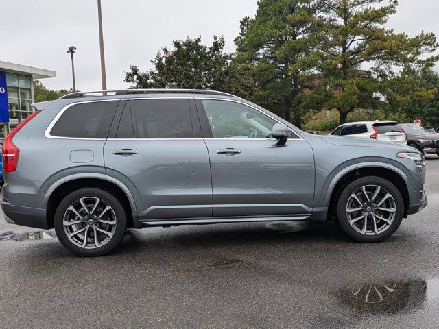 2018 Volvo XC90 Momentum