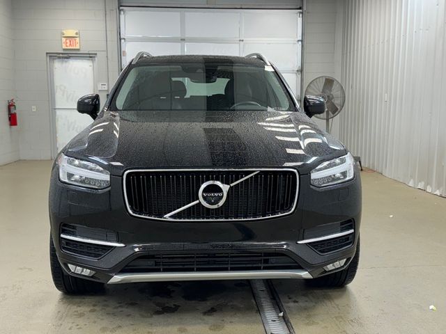 2018 Volvo XC90 Momentum