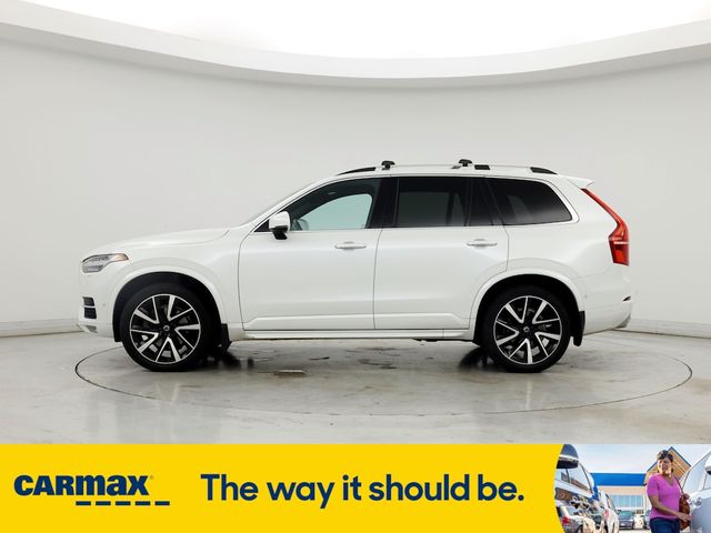 2018 Volvo XC90 Momentum