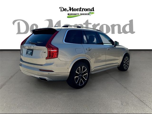 2018 Volvo XC90 Momentum