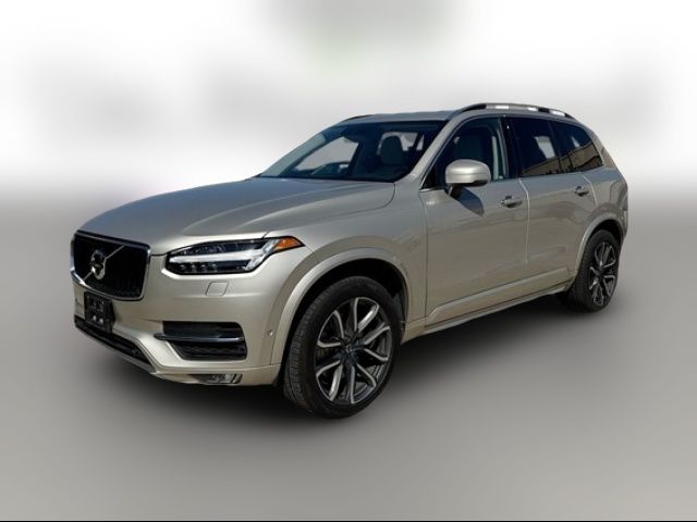 2018 Volvo XC90 Momentum