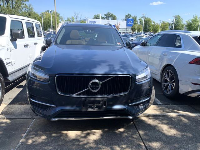 2018 Volvo XC90 Momentum