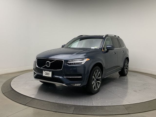 2018 Volvo XC90 Momentum