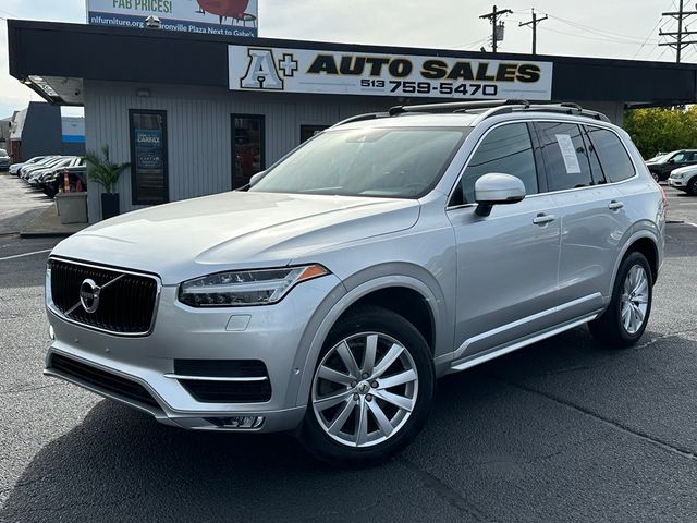 2018 Volvo XC90 Momentum