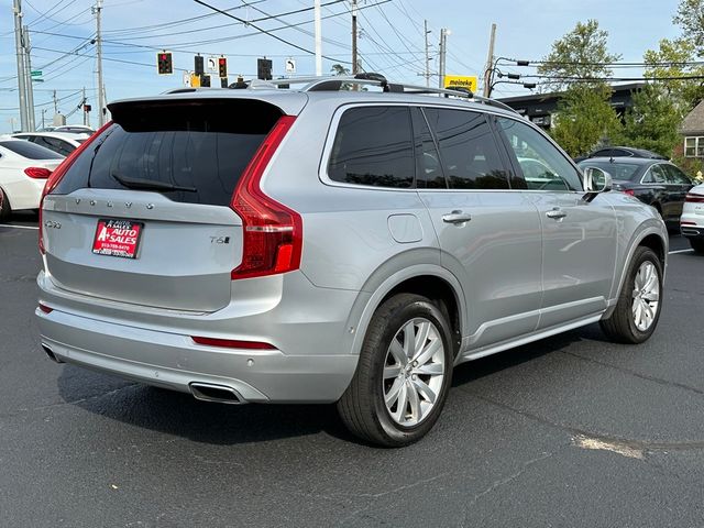 2018 Volvo XC90 Momentum